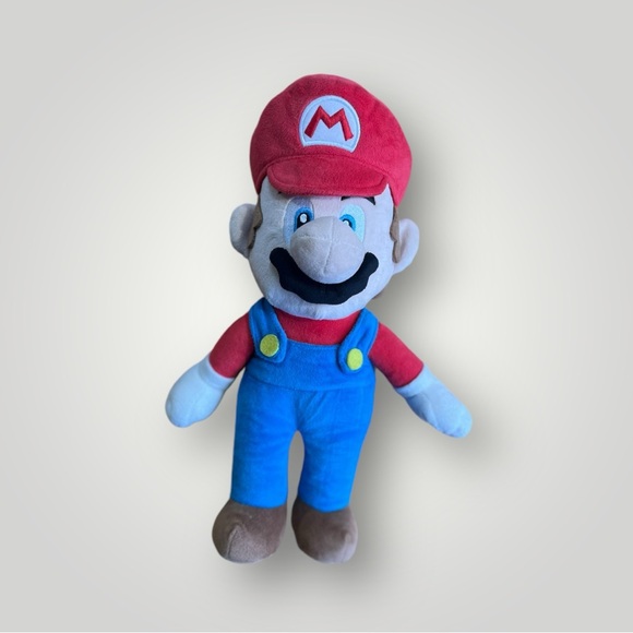 Super Mario Plush - Picture 4 of 9